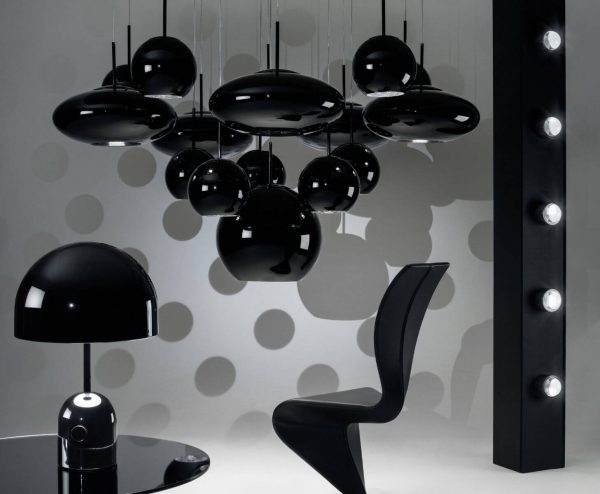 Tom Dixon stalinis šviestuvas „Bell Black“