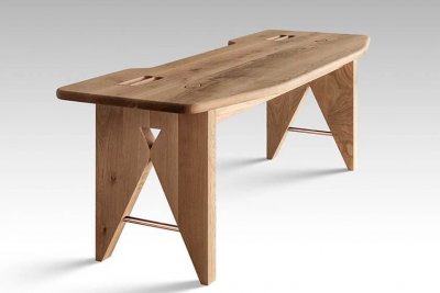 Okha Geometer III stalas